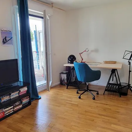 Διαμέρισμα Lumineux 31m2 - Terrasse - Acces Rapide Paris *
