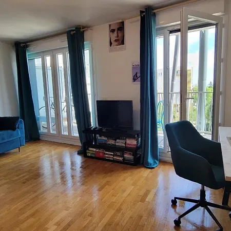 Lumineux 31m2 - Terrasse - Acces Rapide Paris