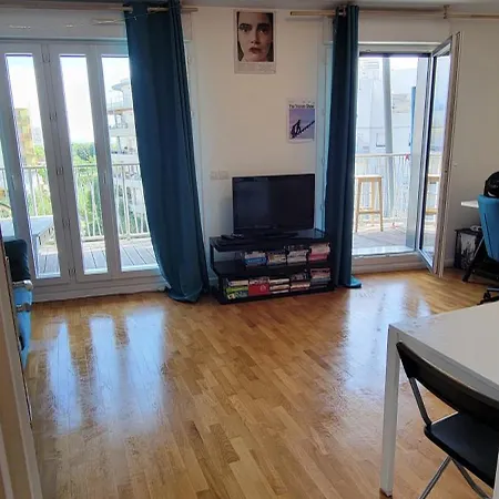 Διαμέρισμα Lumineux 31m2 - Terrasse - Acces Rapide Paris