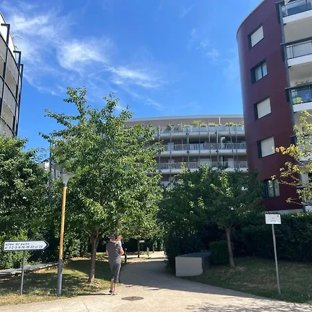 Lumineux 31m2 - Terrasse - Acces Rapide Paris Διαμέρισμα *