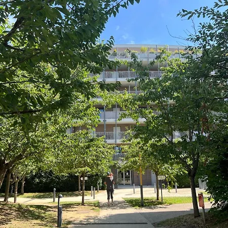 Lumineux 31m2 - Terrasse - Acces Rapide Paris *