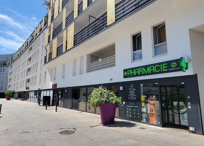 Lumineux 31m2 - Terrasse - Acces Rapide Paris Issy-les-Moulineaux