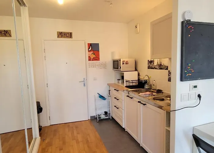 Apartman Lumineux 31m2 - Terrasse - Acces Rapide Paris Issy-les-Moulineaux