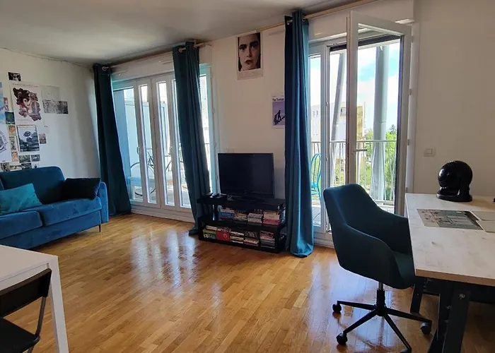 Lumineux 31m2 - Terrasse - Acces Rapide Paris