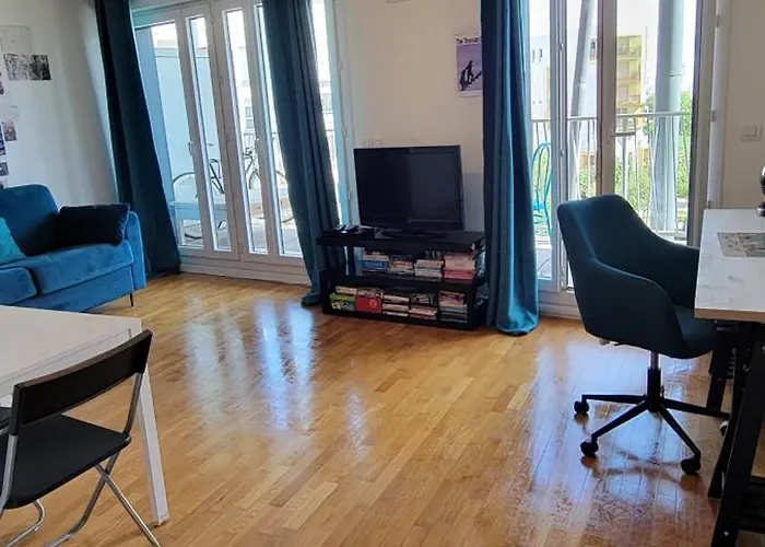 Lumineux 31m2 - Terrasse - Acces Rapide Paris Apartman
